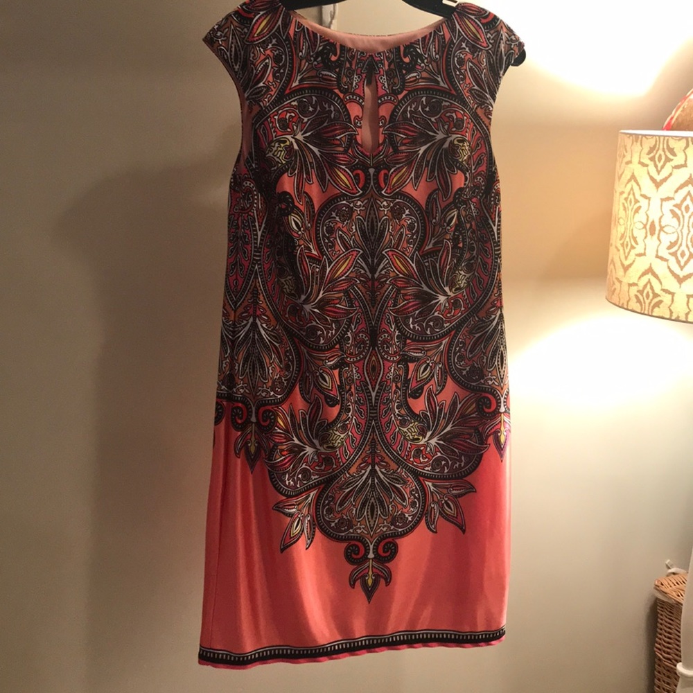 Muse key hole dress